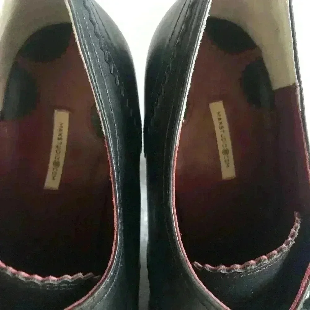 Max Studio Black Heeled Shoes Sz 7.5